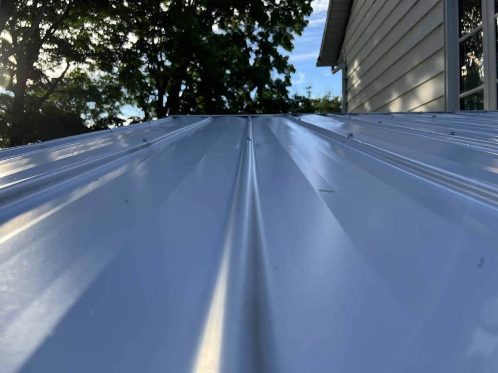 Roof Paint in Montmagny Light Blue 3